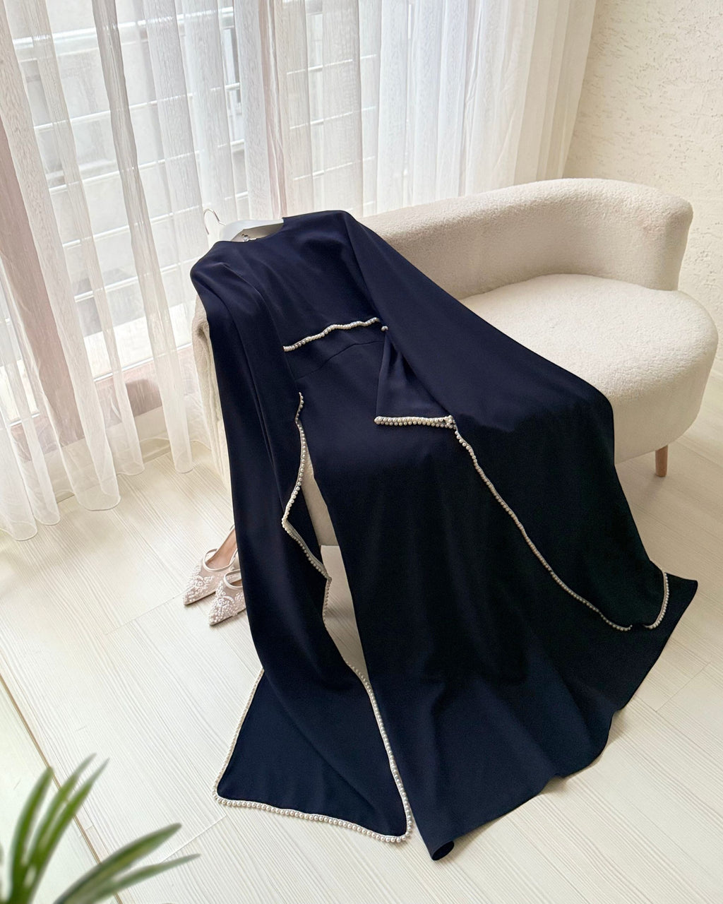 Pearl Detailed Ocactional Dress