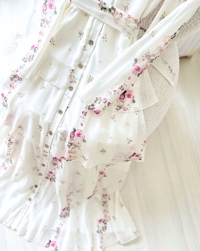 Manl Dress