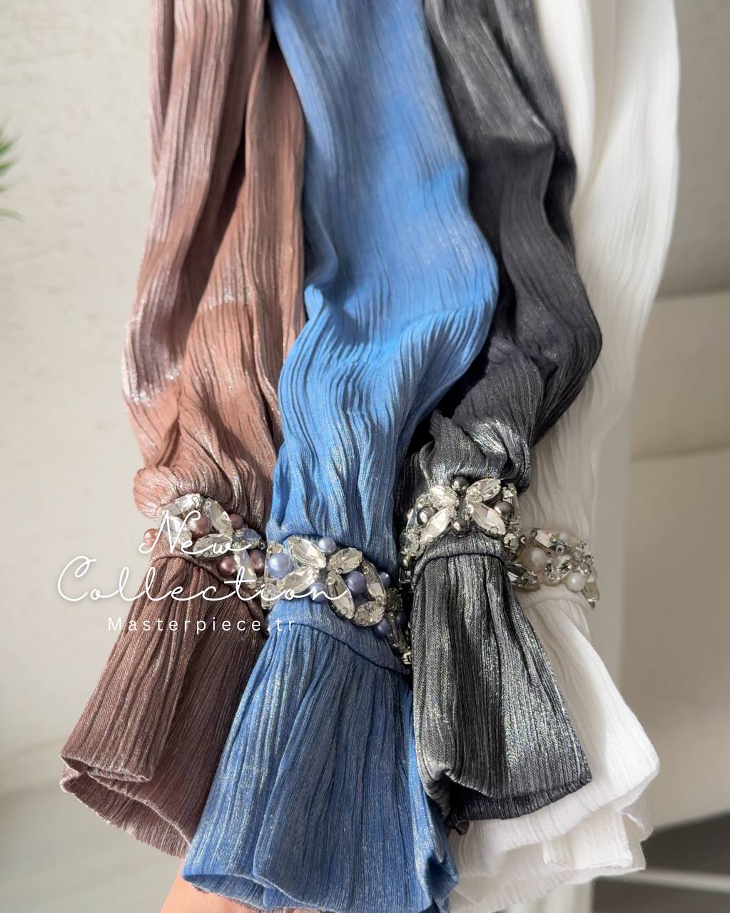Lina Dress