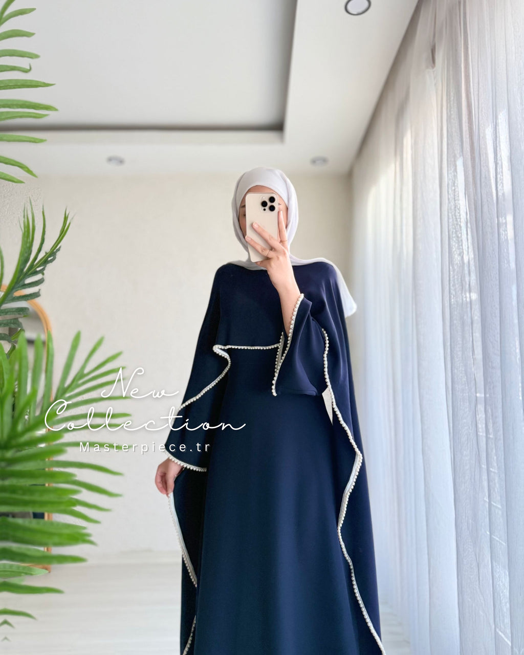 Pearl Detailed Ocactional Dress