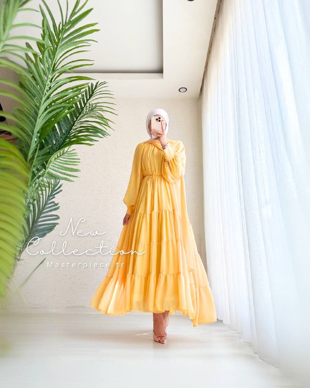 Gular Dress