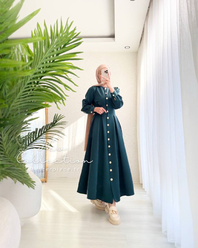 Naz Abaya