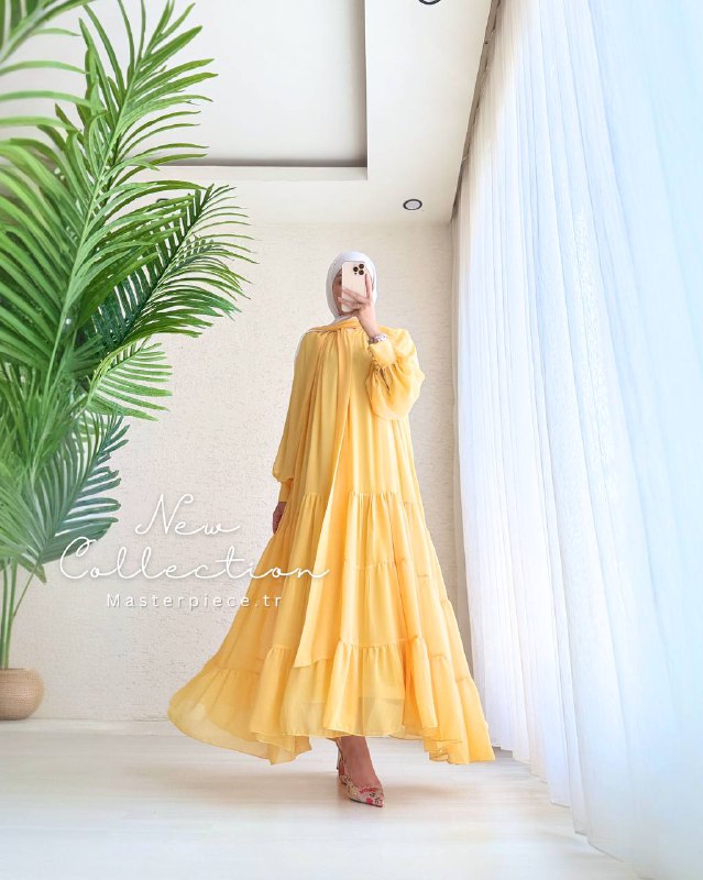 Gular Dress