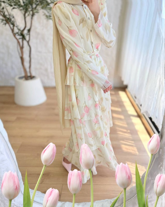 Tama Floral Dress