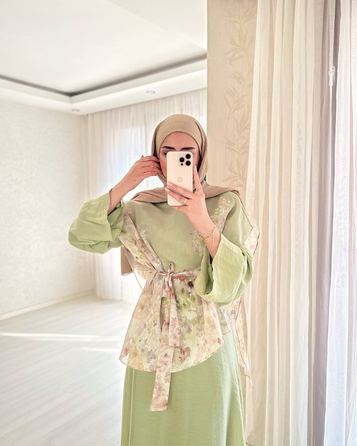 Baqa Dress